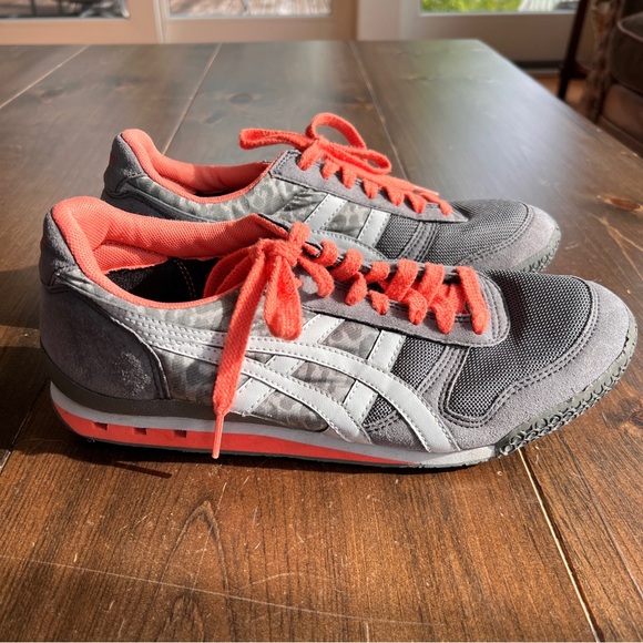 Asics Onitsuka Tiger Women’sShoes/Sneakers-size 9 Athletic Sneakers - Picture 1 of 6